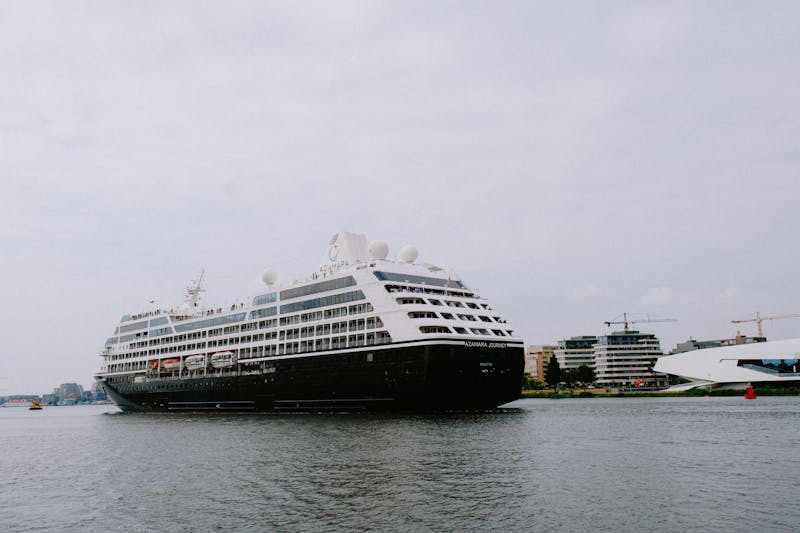 Dubai Cruise