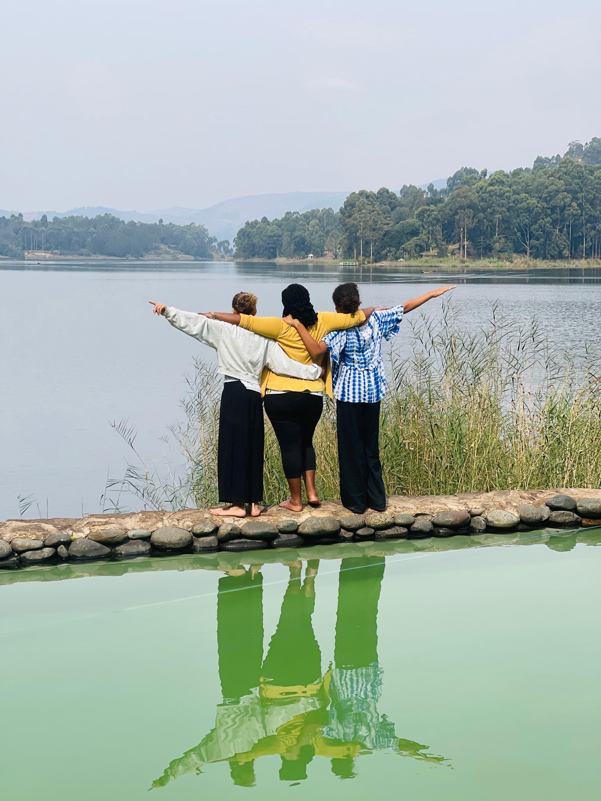Travel Moment